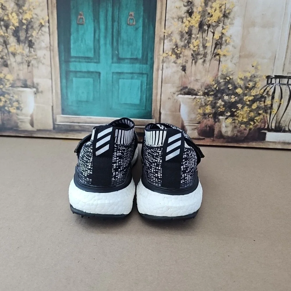 Adidas Men's CrossKnit Boost 2.0 Grey Spikeless Golf Shoes F33733 Size 7